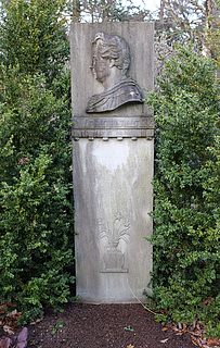 P.O. Brøndsteds grav, Assistens Kirkegård, København, foto 2016