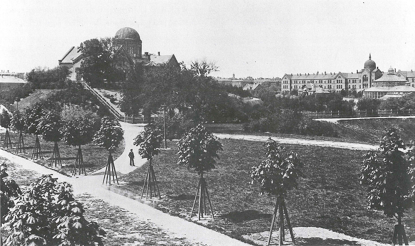 Botanisk Have med Observatoriet