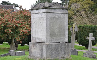 Mindesten over familien Bonar, St. Nicolas-kirkegården i Chislehurst