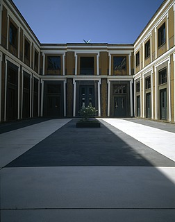 Thorvaldsens Museum, Den fornyede gårdbelægning 1995