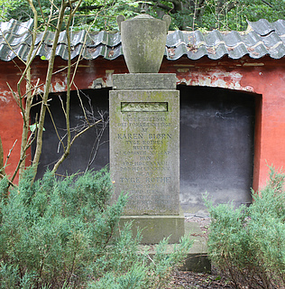 Tyge Rothes grav, Assistens Kirkegård i København
