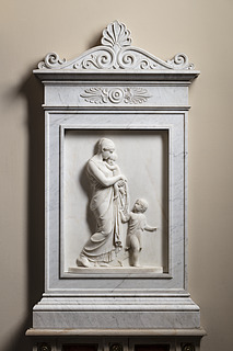 Bertel Thorvaldsen: Caritas, marmor, Vor Frue Kirke