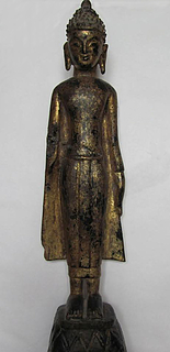 Buddha-figur fra Thailand, ejet af Charlotte Christensen