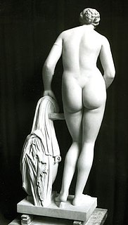 Colonna Venus, romersk marmorkopi efter Praxiteles Afrodite fra Knidos, Museo Pio-Clementino, Vatikanet, Rom, inv.nr. 812.