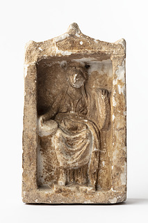 Miniaturenaiskos med Kybele. Senhellenistisk/romersk