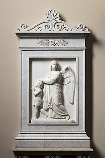 Bertel Thorvaldsen: Barnets skytsengel, 1838, marmor, Vor Frue Kirke