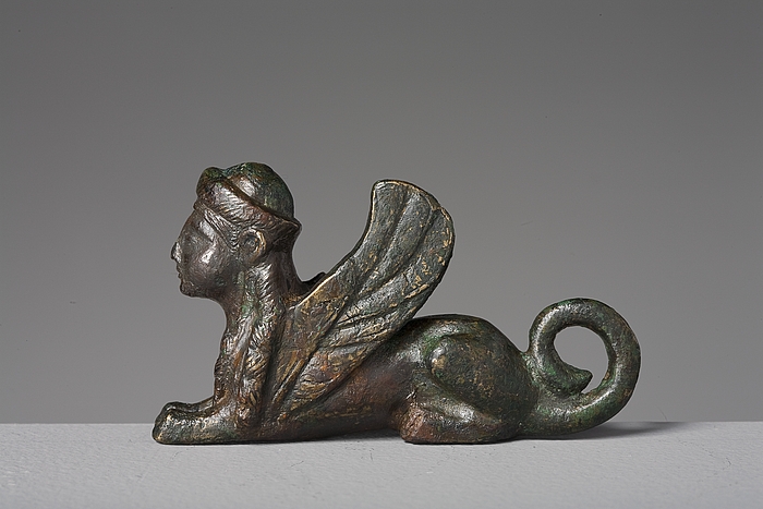 Liggende sfinx. Etruskisk statuette