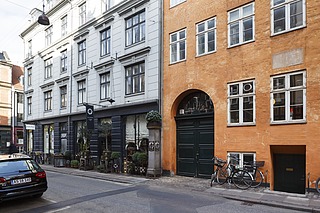 Ny Adelgade 12 (tidligere Lille Grønnegade 12), København